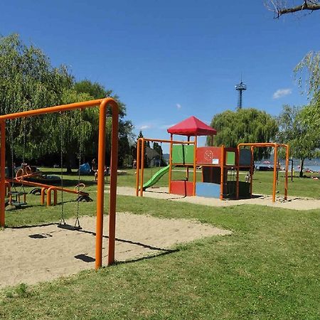 Holiday Home Balatonmariafurdo, Somogy 1 巴拉顿凯赖斯图尔 外观 照片
