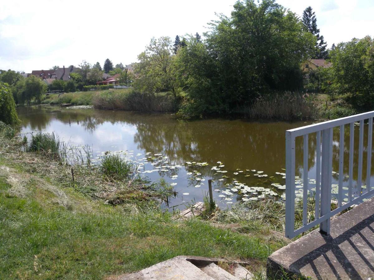 Holiday Home Balatonmariafurdo, Somogy 1 巴拉顿凯赖斯图尔 外观 照片