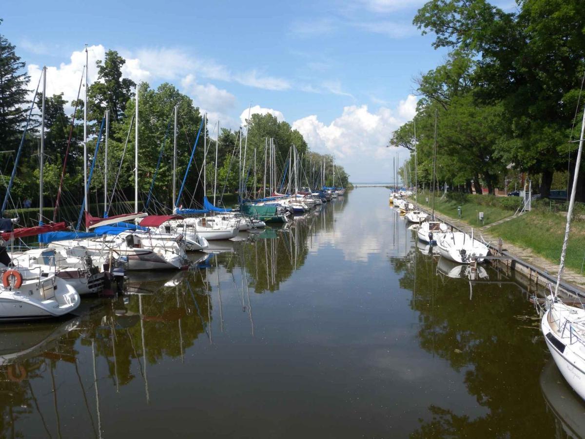 Holiday Home Balatonmariafurdo, Somogy 1 巴拉顿凯赖斯图尔 外观 照片